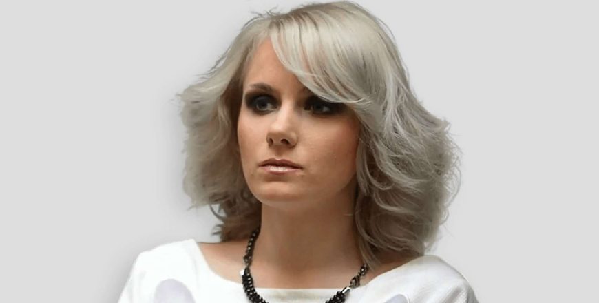 How-to-Apply-Ash-Hair-Color-with-GKhairs-New-Juvexin-Cream-Color